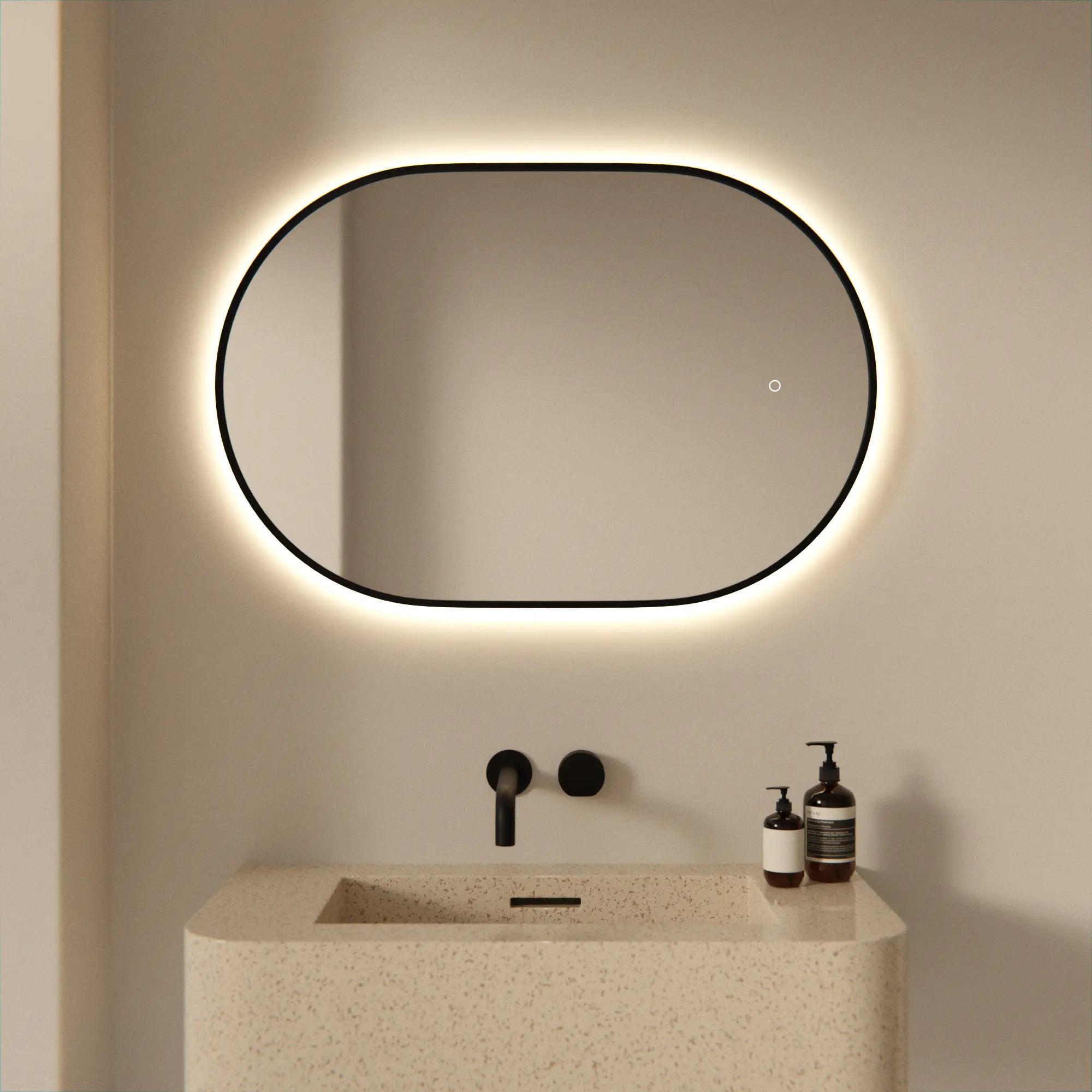 Badkamerspiegel - 90x60cm Ovaal - Zwart Frame